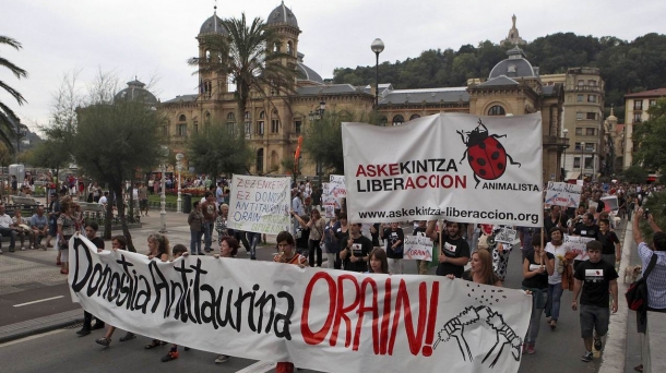 Manifestation anti-corrida à San Sebastian. Photo: EFE