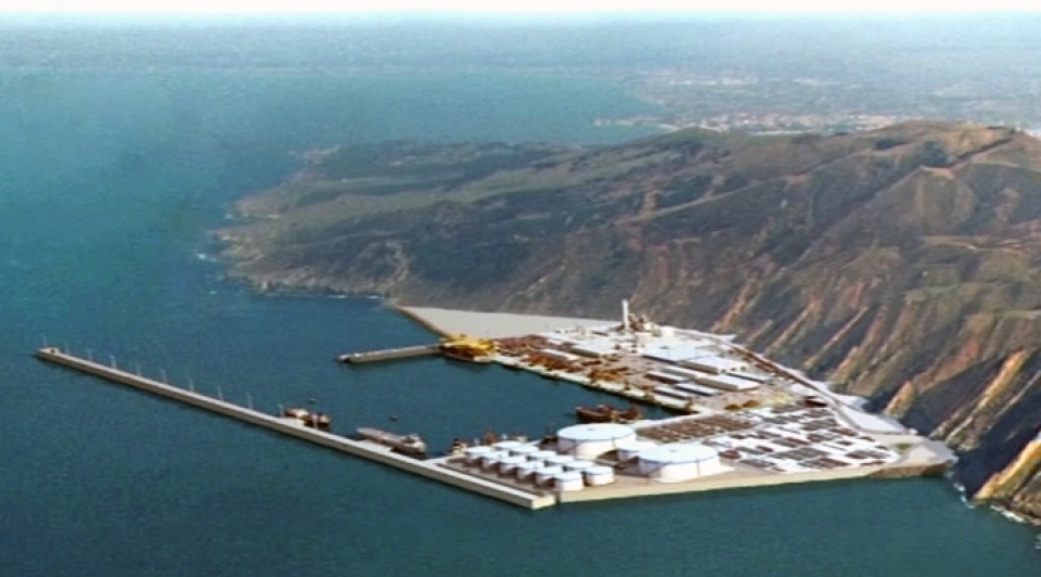 La Autoridad de Pasaia aprueba un informe favorable al puerto exterior