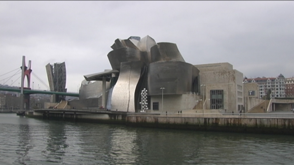 El Gobierno quiere liberalizar horarios en zonas turísticas de Bilbao