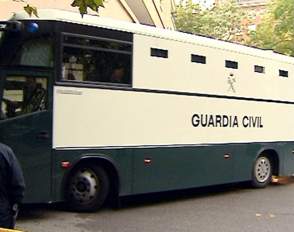 Autobús de la Guardia Civil.