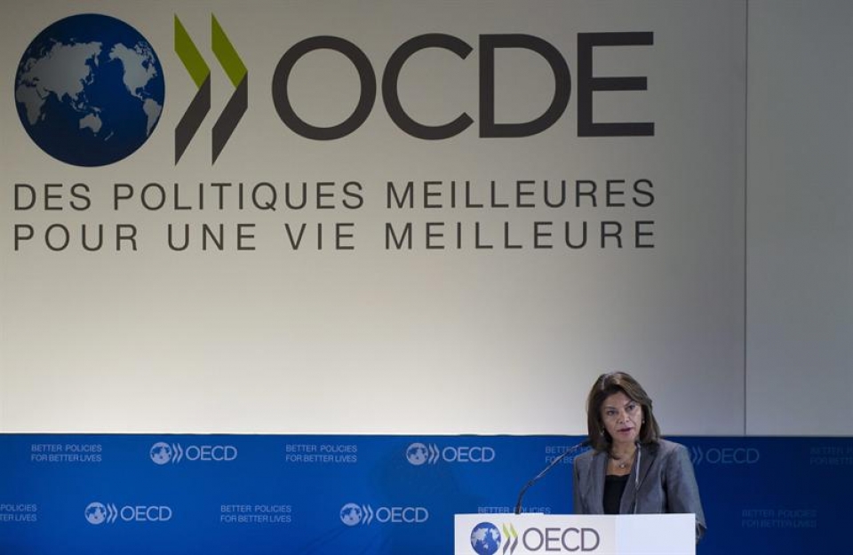 La OCDE pide a España eliminar deducciones y subir impuestos para crear empleo