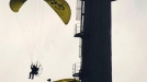 Greenpeace survole la centrale nucléaire de Garoña