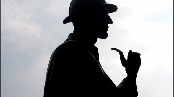 Sherlock Holmes, maestro de investigadores más allá de la literatura