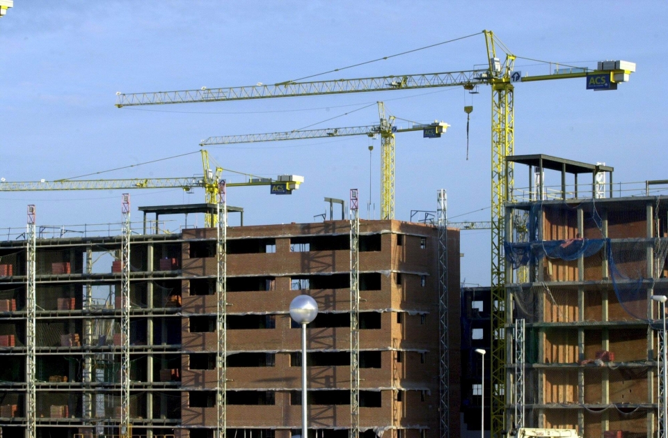 Se construirán 8.000 viviendas hasta 2016. EITB.