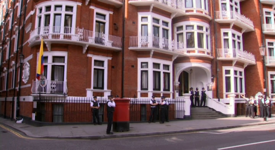 Ekuadorrek Londresen duen enbaxadan. EFE
