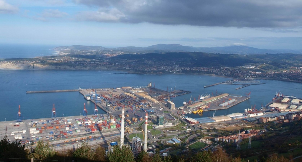 Vista aérea del Puerto de Bilbao