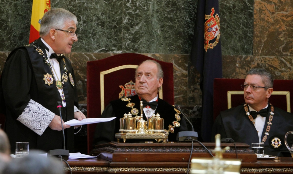 Gonzalo Moliner, el rey Juan Carlos y Alberto Ruiz-Gallradón.