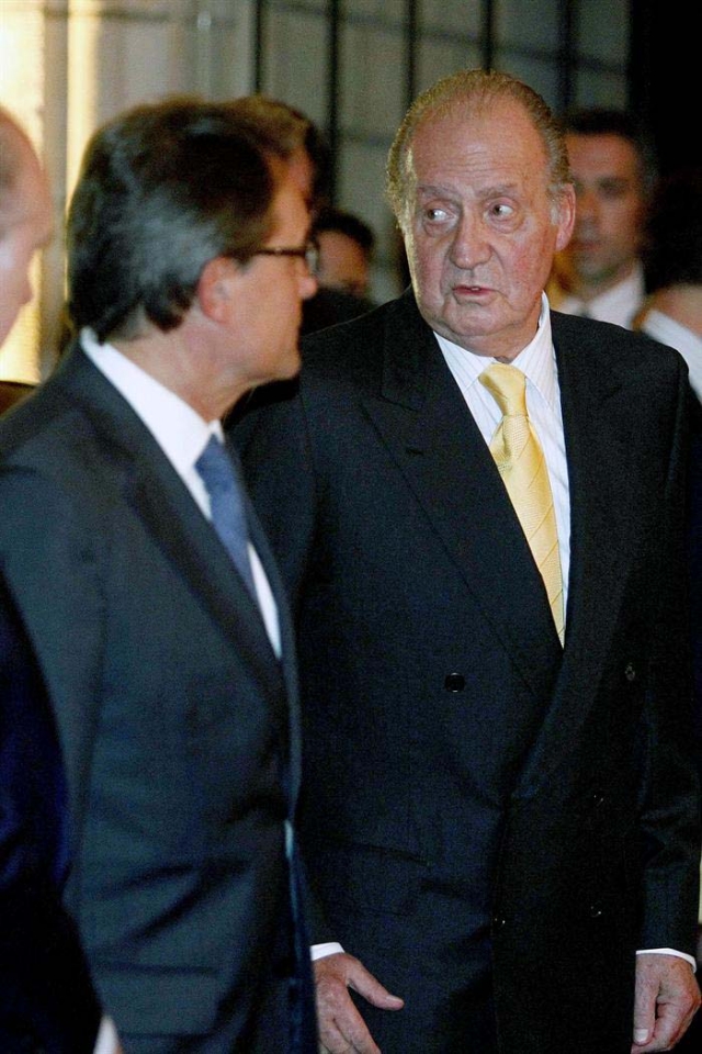 Artur Mas eta Juan Carlos erregea. 