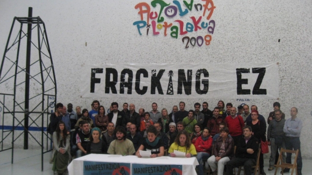 Des collectifs appellent à manifester contre la fracturation hydraulique. Photo: Fracking Ez Araba
