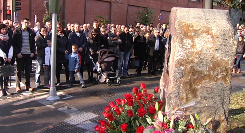 Cientos de personas recuerdan a Inaxio Uria, asesinado hace 4 años