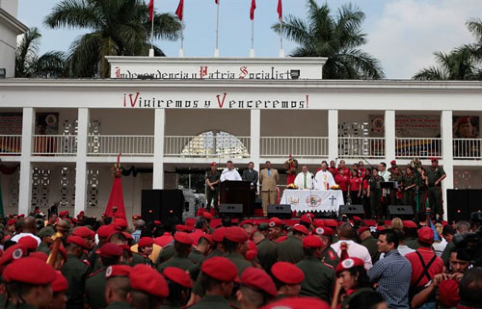 Meza bat egin dute Hugo Chavez Venezuelako presidentearen osasunagatik.