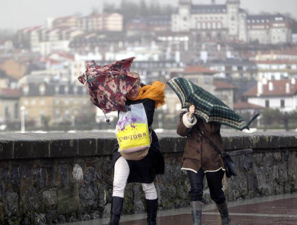 Aviso amarillo por nieve, viento y lluvia en Euskadi