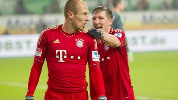 Robben y Schweinsteiger. Foto: EFE
