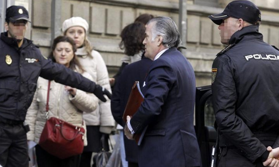 El extesorero del PP Luis Bárcenas, a su llegada a la Audiencia Nacional. EFE