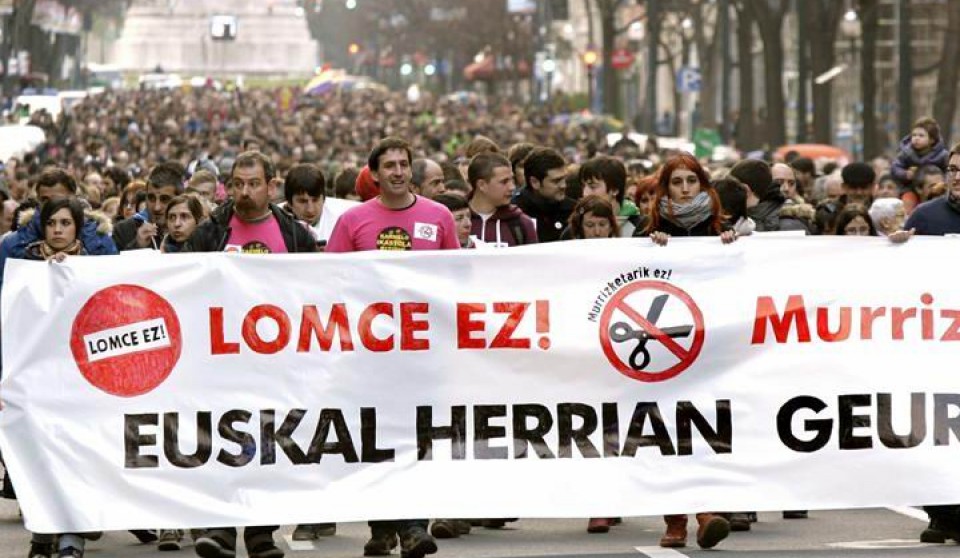 Manifestación contra la LOMCE en Bilbao, en marzo.Foto: EFE