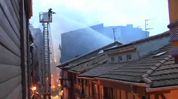 Testimonios de los vecinos afectados por el incendio en Bermeo