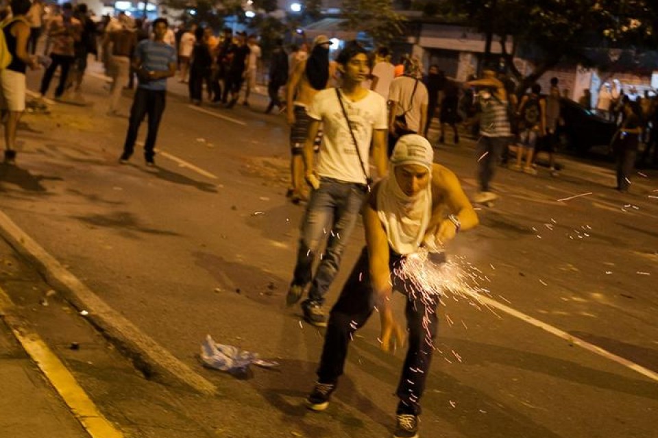 Simpatizantes de Capriles protagonizaron varios disturbios por toda Venezuela. Foto: EFE.