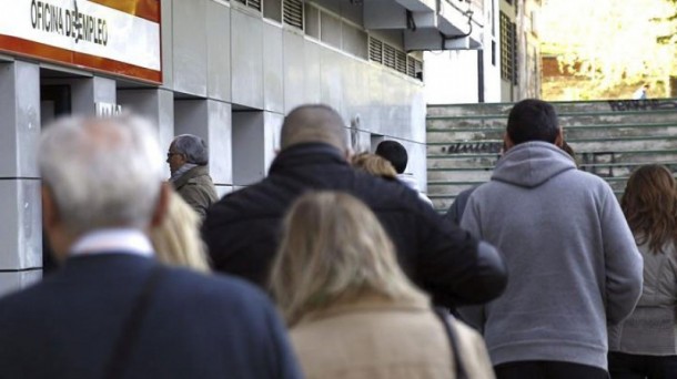 The ministry said Monday the total number registered as jobless stands at 4.99 million. Photo: EFE