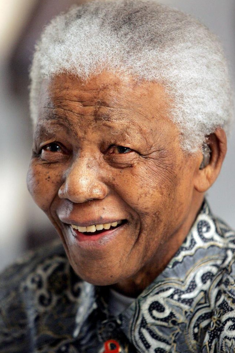 Nelson Mandela ospitaletik atera eta etxera itzuli da. Argazkia: EiTB