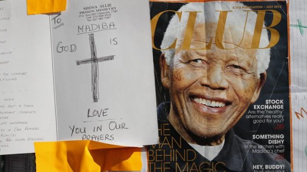 Anuncio de la muerte de Nelson Mandela y especial sobre su figura