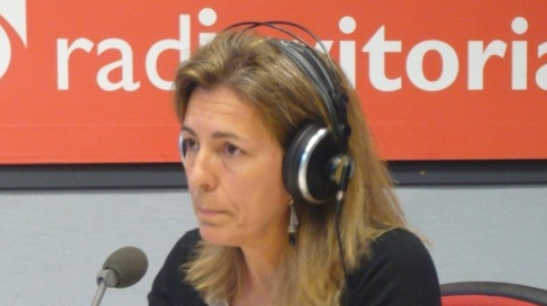 Ana Oregi: 'La ampliación del tranvía de Vitoria no está abandonada'