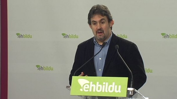 Urizar: 'Veo aspectos positivos en la propuesta de Rajoy a Urkullu'