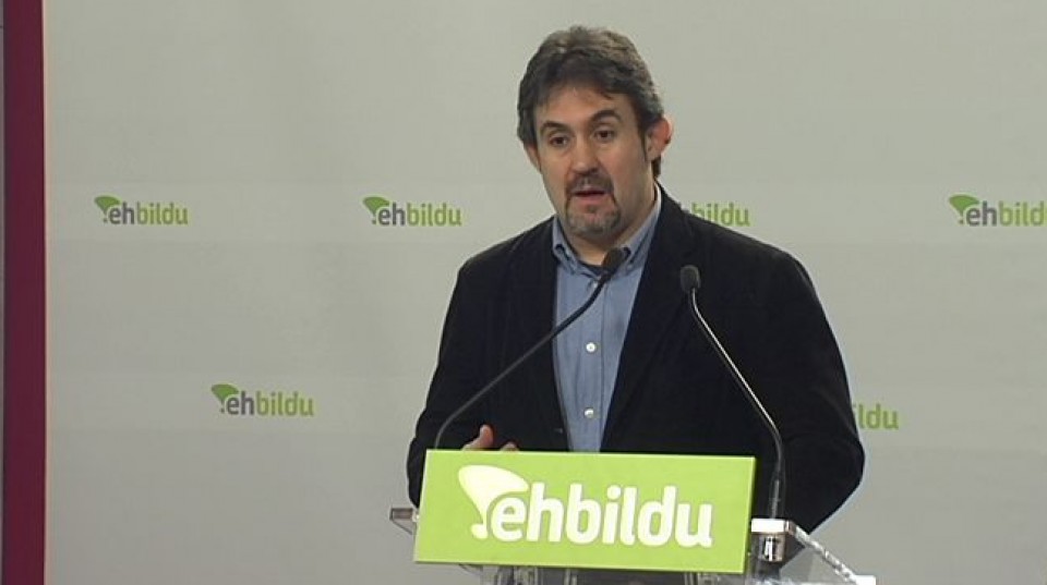 Urizar: 'Veo aspectos positivos en la propuesta de Rajoy a Urkullu'