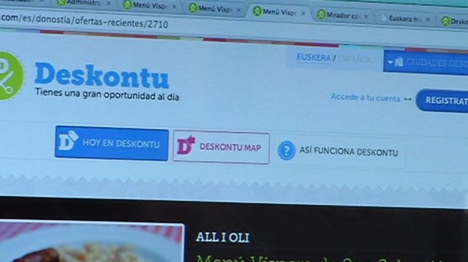 El 57 % de los ciudadanos vascos ha efectuado alguna vez compras a través de internet. Foto: EiTB