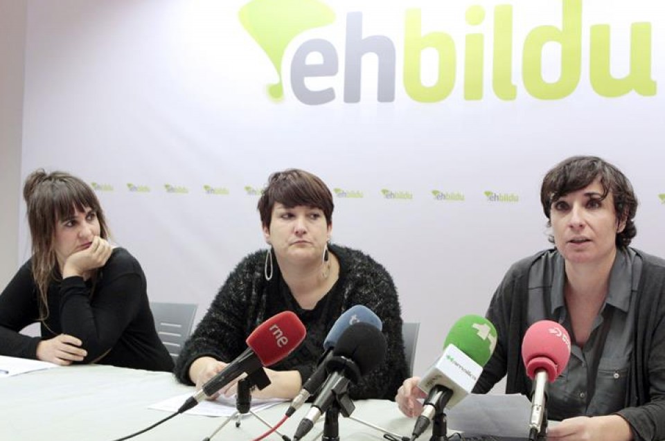 Bildu pide a las instituciones vascas que no acaten la Ley del Aborto