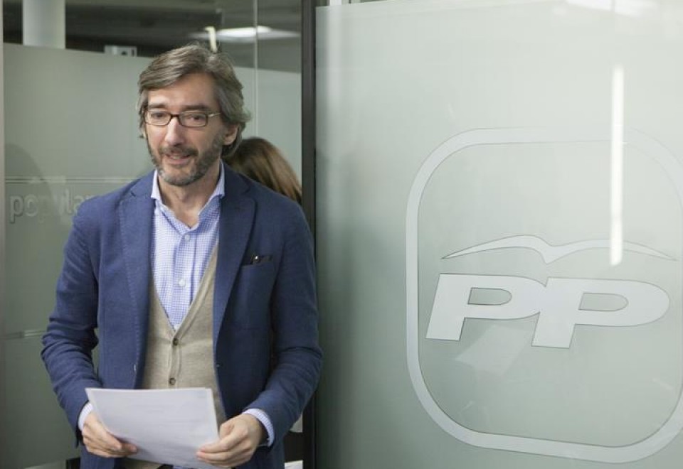 El coordinador de campaña electoral del PP de Álava, Iñaki Oyarzábal. EFE