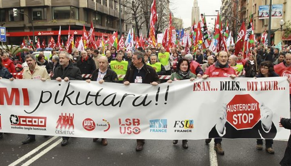 El secretario general de la Confederación Europea de Sindicatos también ha acudido a la marcha. EFE