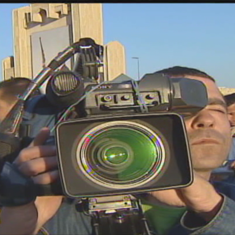 Jose Couso, Iraken hil zuten kameralaria. Artxiboko irudia: EiTB