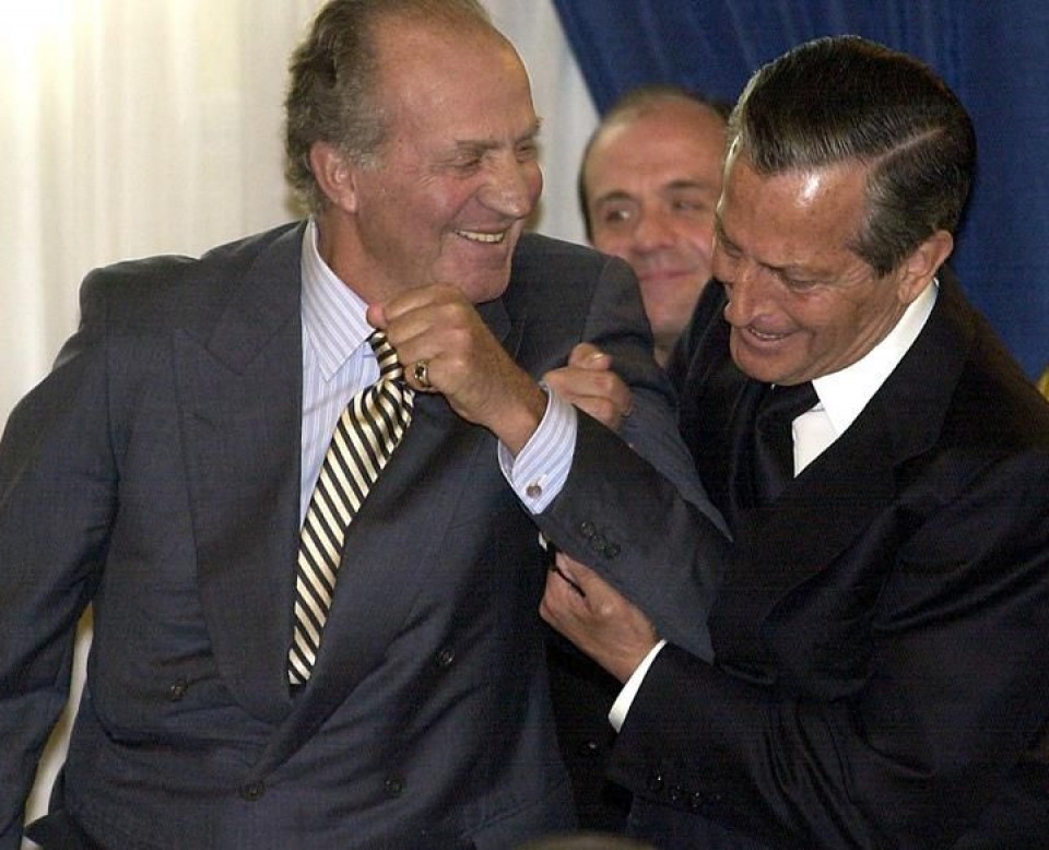 Adolfo Suárez junto a Juan Carlos I. Foto de archivo: EFE