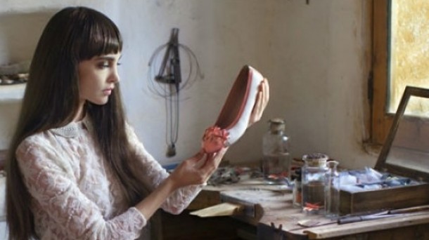 Fotograma del fashion film "El artesano de sueños", dirigido por Manuel Portillo.