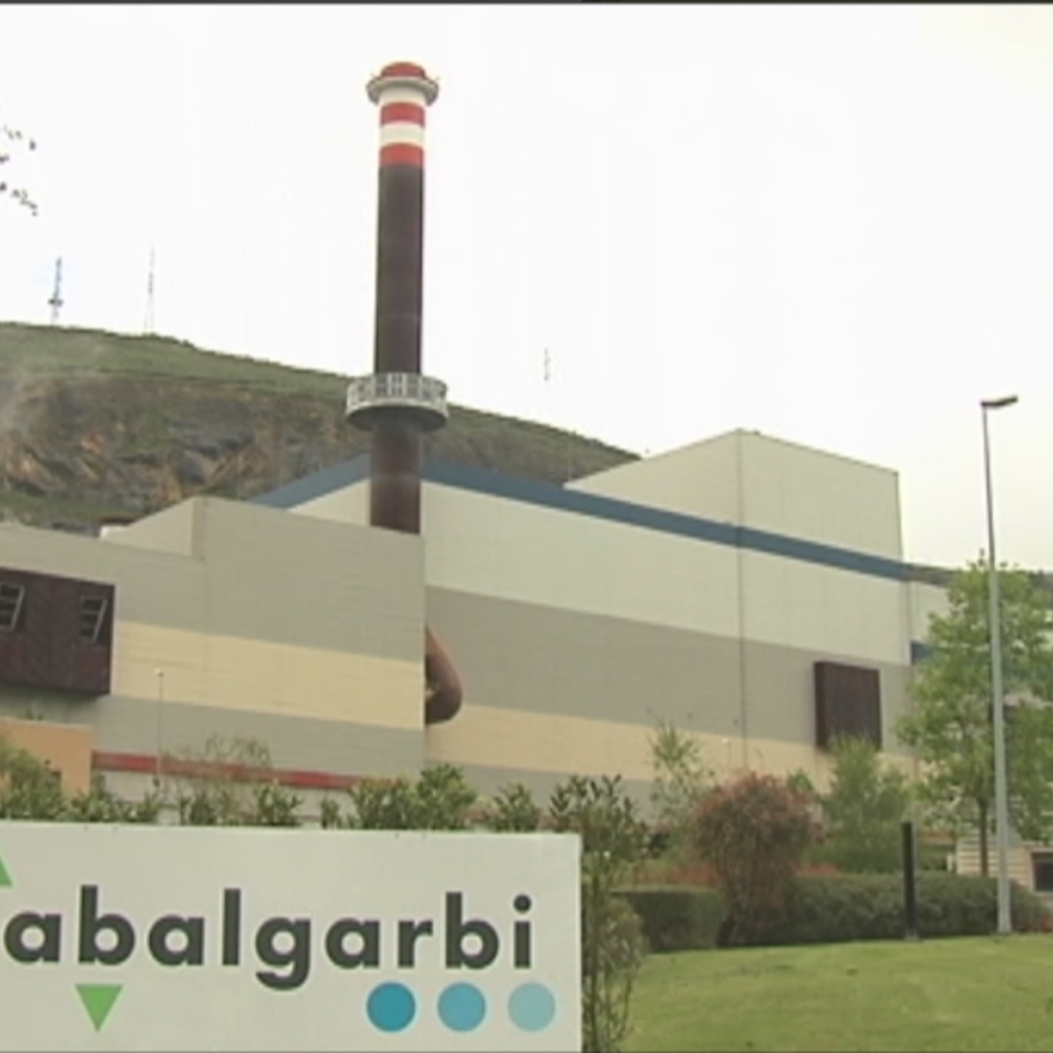La incineradora de Zabalgarbi. Imagen de archivo: EiTB