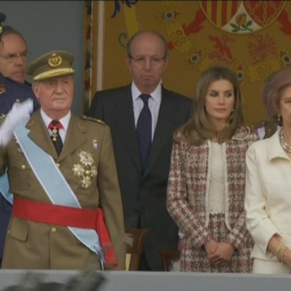 Juan Carlos I.a eta Felipe semea. Errege Etxea