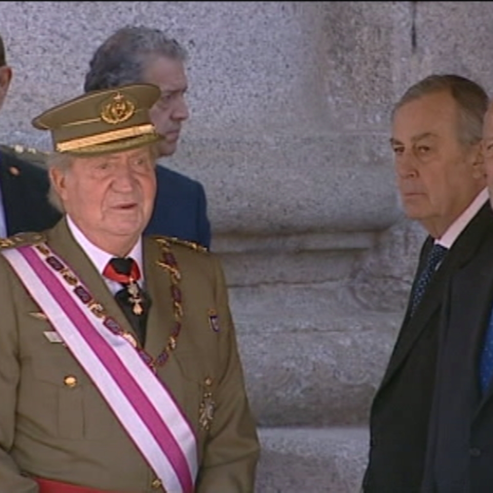 Juan Carlos I, junto al rey Felipe VI.