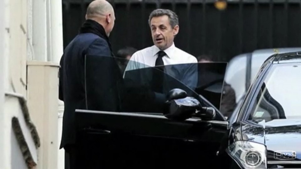 Nicolas Sarkozy Frantziako presidente ohia.
