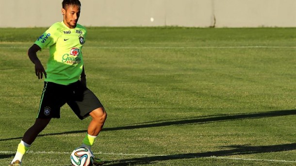 Neymar se entrena / EFE.