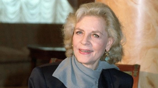 Lauren Bacall, 1992an Donostia Saria eman ziotenean. Argazkia: Efe. 