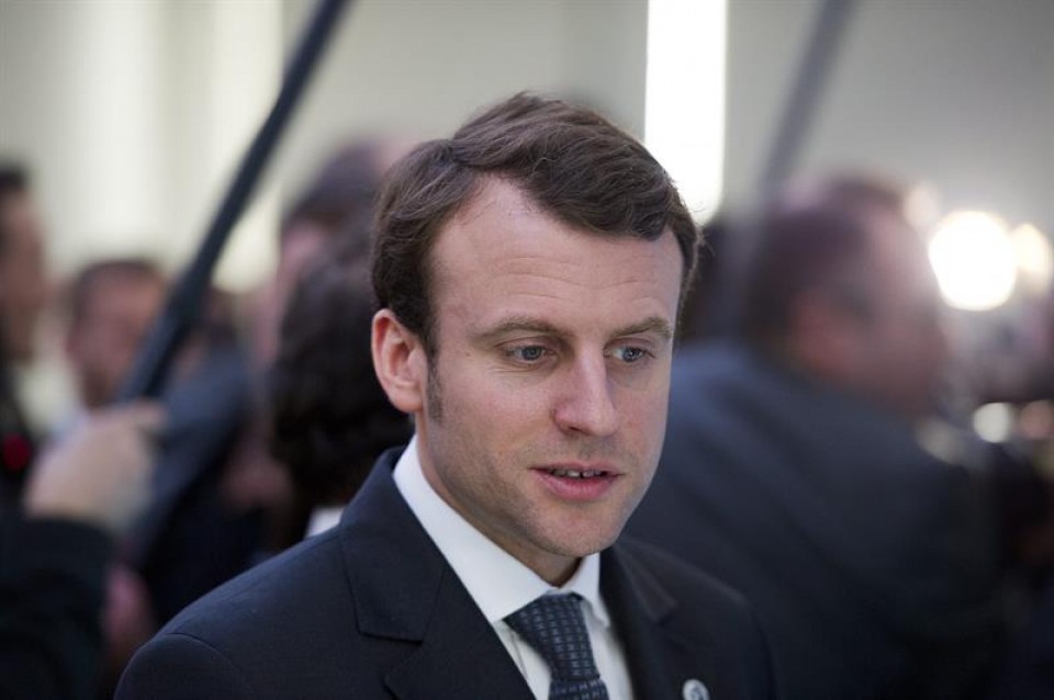 Emmanuel Macron, Hollanderen tximistorratz berria