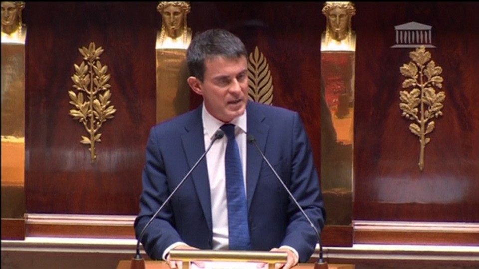 Manuel Valls lehen ministro frantziarra, Parlamentuko agerraldian.