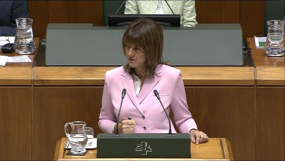 Idoia Mendia en su comparecencia en el Parlamento Vasco. Foto: EiTB