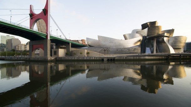 Frank Gehry : Yo no voy a herir a Bilbao con mi proyecto