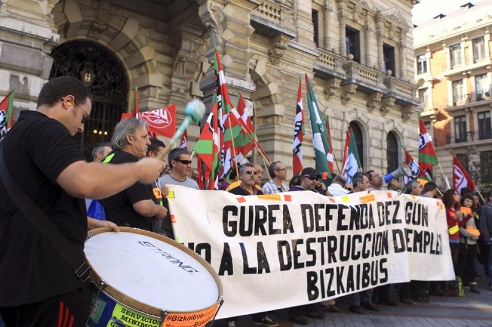 Manifestación de los trabajadores en Bilbao, el pasado año. EFE. 