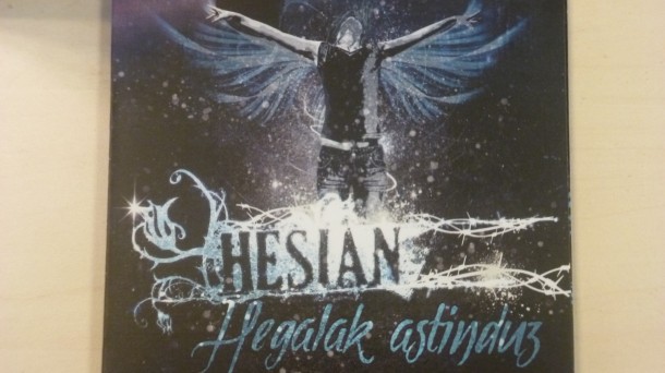 'Hegalak astinduz', el nuevo disco de Hesian