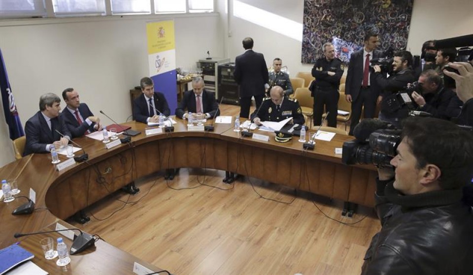 Reunión con carácter de urgencia de la Comisión Antiviolencia. Foto: EFE