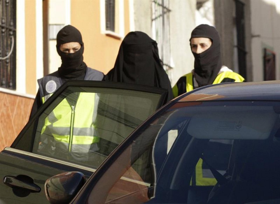 Una de las mujeres detenidas en Melilla