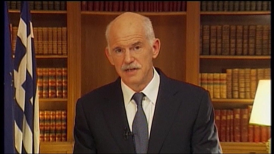 Papandreuk Sozialista Demokratikoen Mugimendua alderdia sortu du