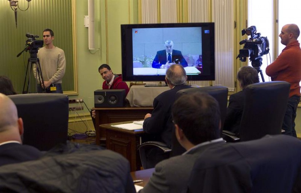 Videoconferencia de Luis Bárcenas en la comisión sobre la construcción del hospital de Son Espases.